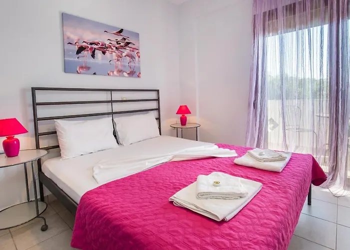 Oliva Semesterbostad Astris